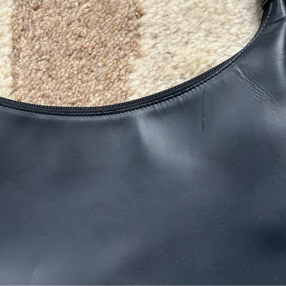 Prada Vintage Vitello Metallo Cleo Shoulder Bag w/ authentication certificate - Picture 10 of 11